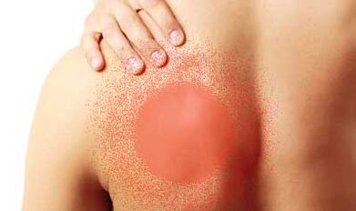 fájdalom a bal lapocka alatt