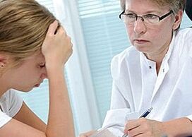 szakorvosi konzultáció a bal lapocka alatti fájdalom miatt